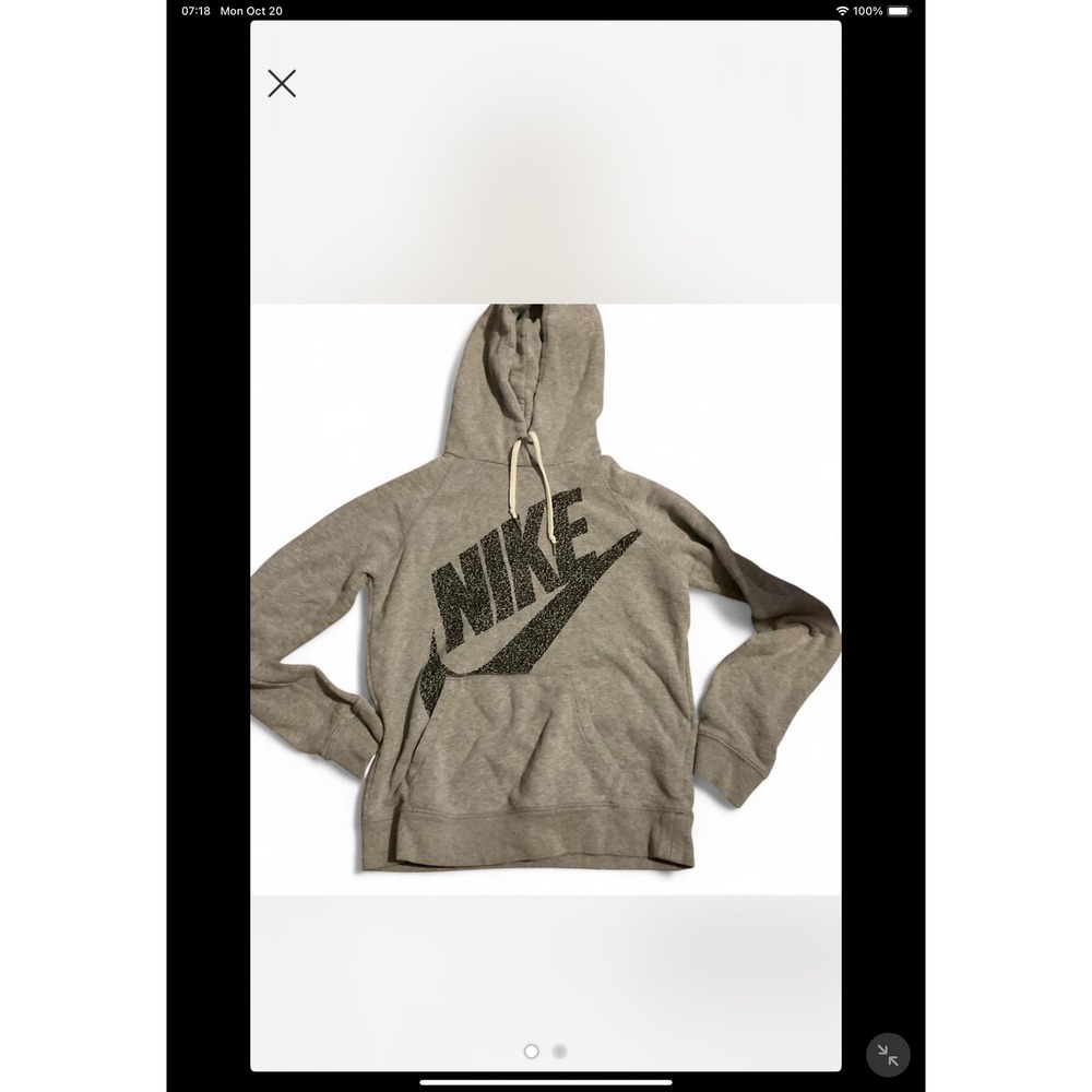 Nike Kids Grey Pullover Hoodie Long Sleeve Graphic Logo Sweatshirt